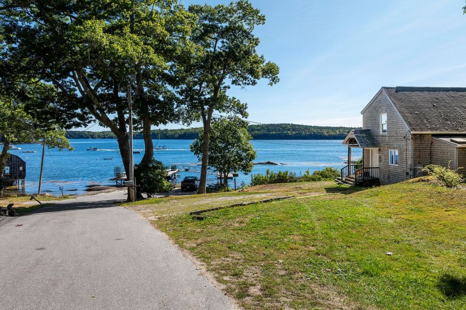 Property listing photograph