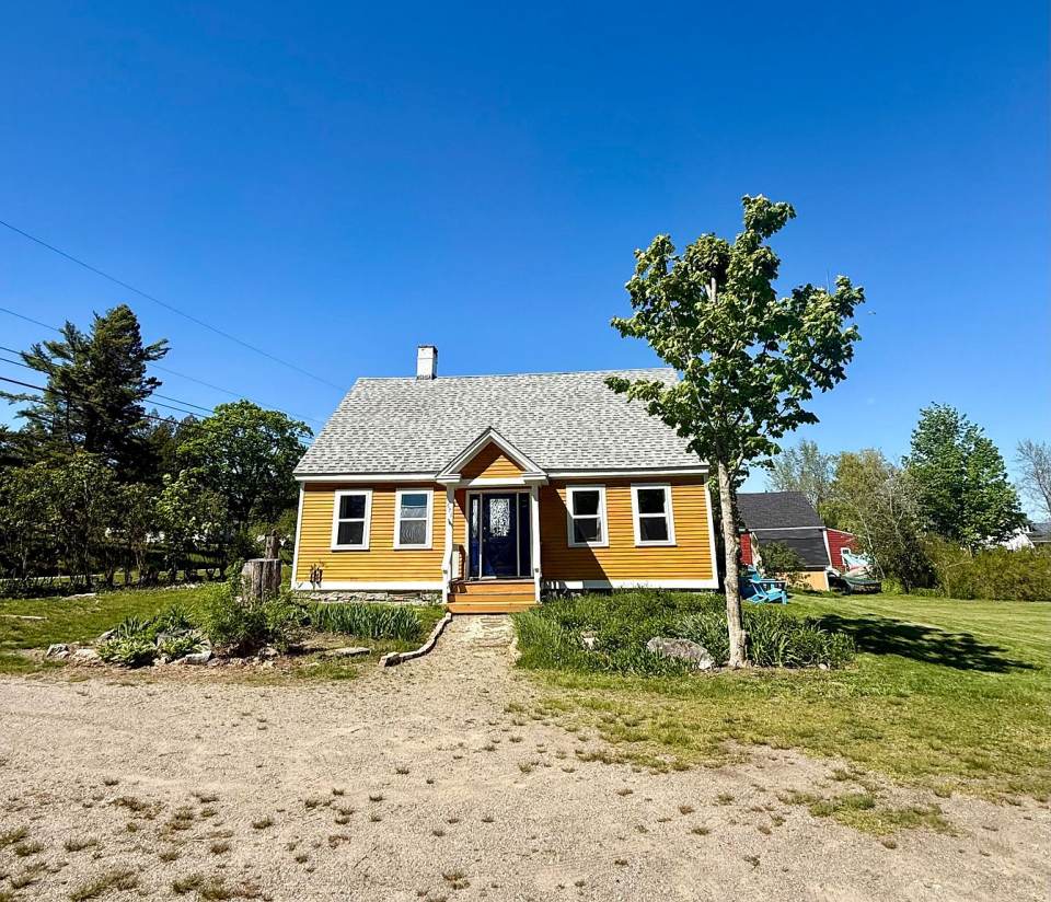 Property listing photograph
