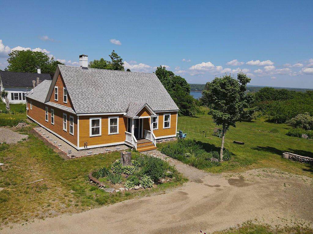 Property listing photograph